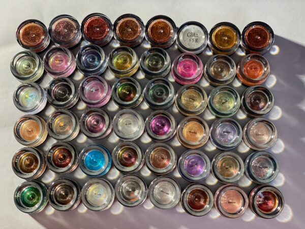 Yglam Pigments