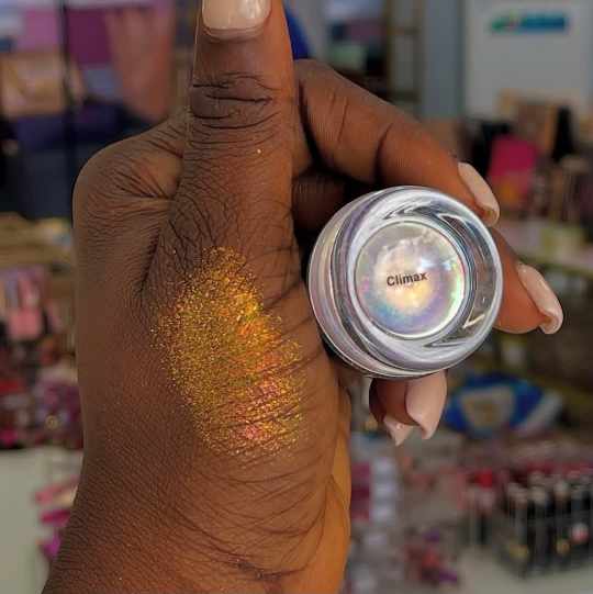Yglam Pigments