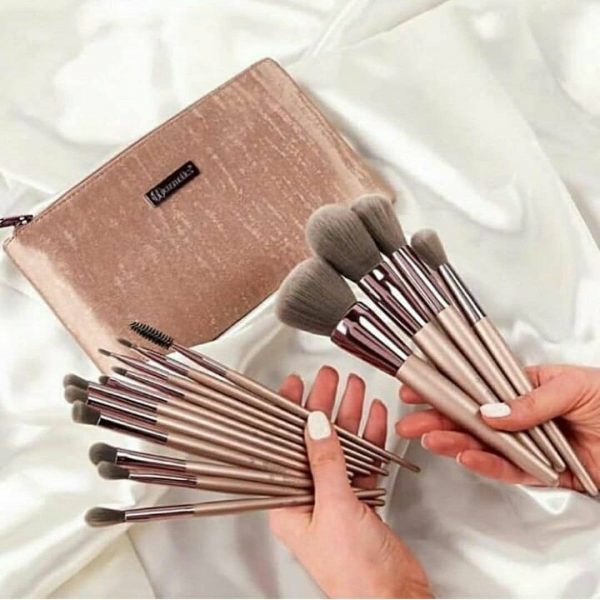 15pcs Lavish Elegance Brush Set