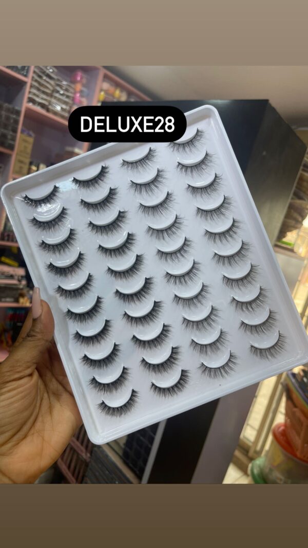 Voan 20pair Mink Lash Tray - Deluxe28