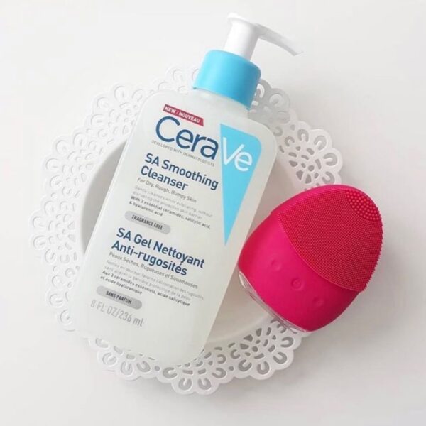 Cerave SA Smoothing Cleanser