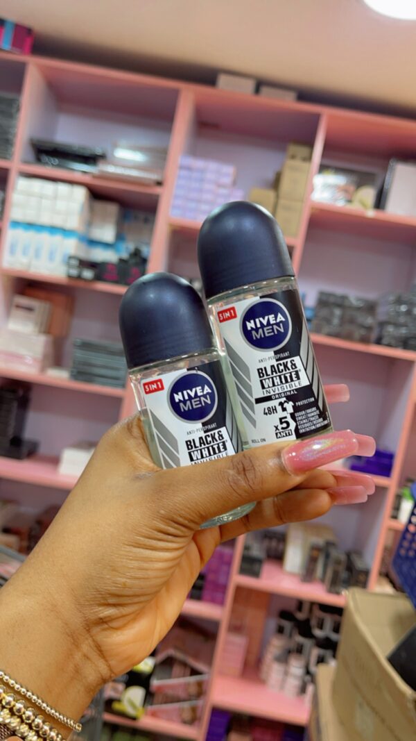 Nivea Roll on - Black and White Invisible