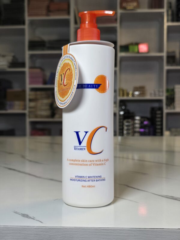 Disaar Vitamin C Brightening Body Lotion