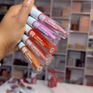Beyond Beauty 24 Hours Lipstain