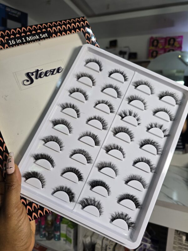 16Pair Lash Tray - Steeze