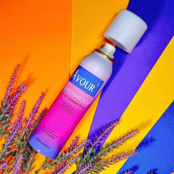 Avour Waterproof Makeup Locking Spray