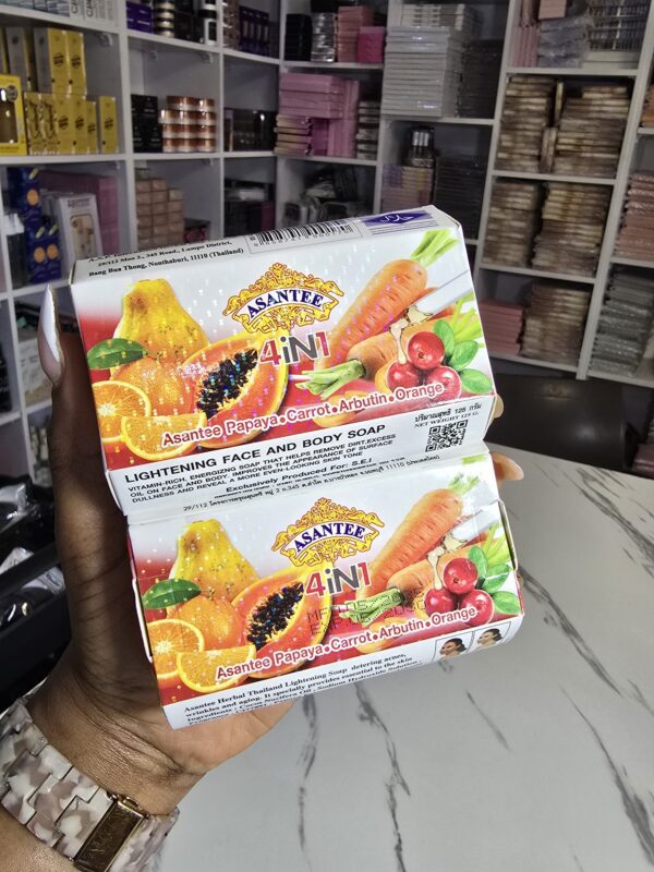 Asantee Carrot,Papaya, Arbutin&Orange Soap