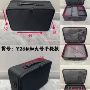 Y26 Makeup Box With 4 Storage Boxes