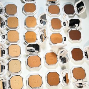 Fenty Beauty Pro Filt'r Powder Foundation